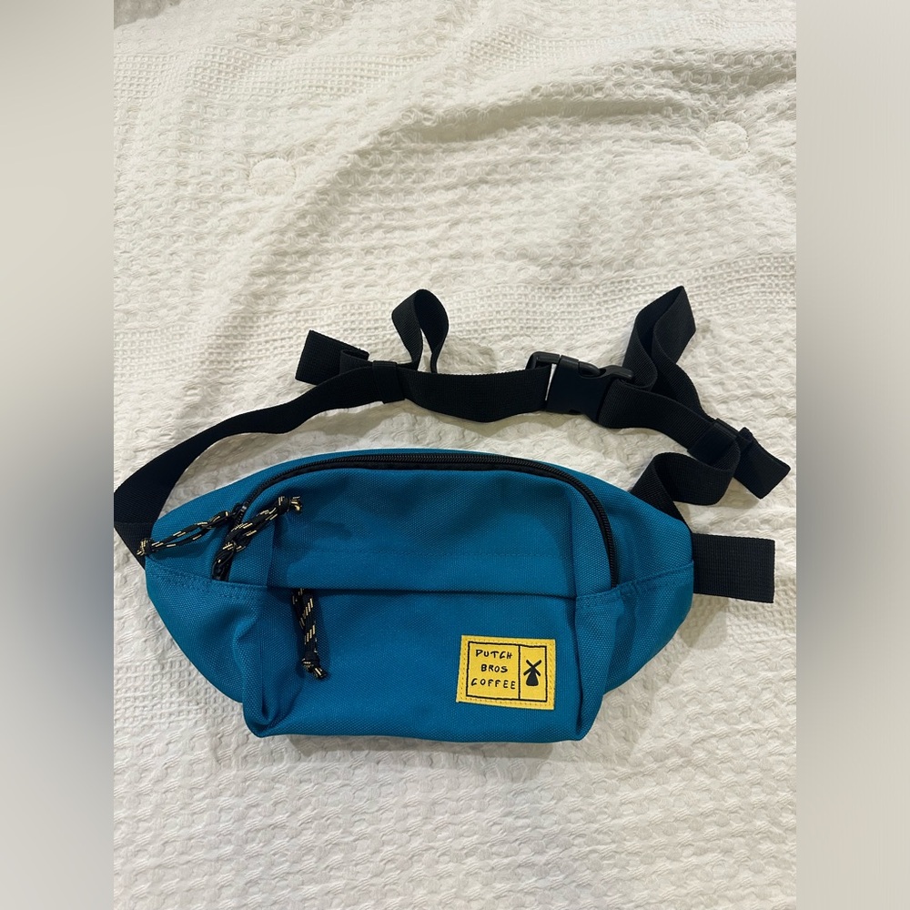 Dutch bros fanny pack!!!